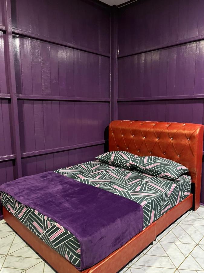 Lavender Homestay Desa Chendering 3 Bedrooms Kuala Terengganu Dış mekan fotoğraf